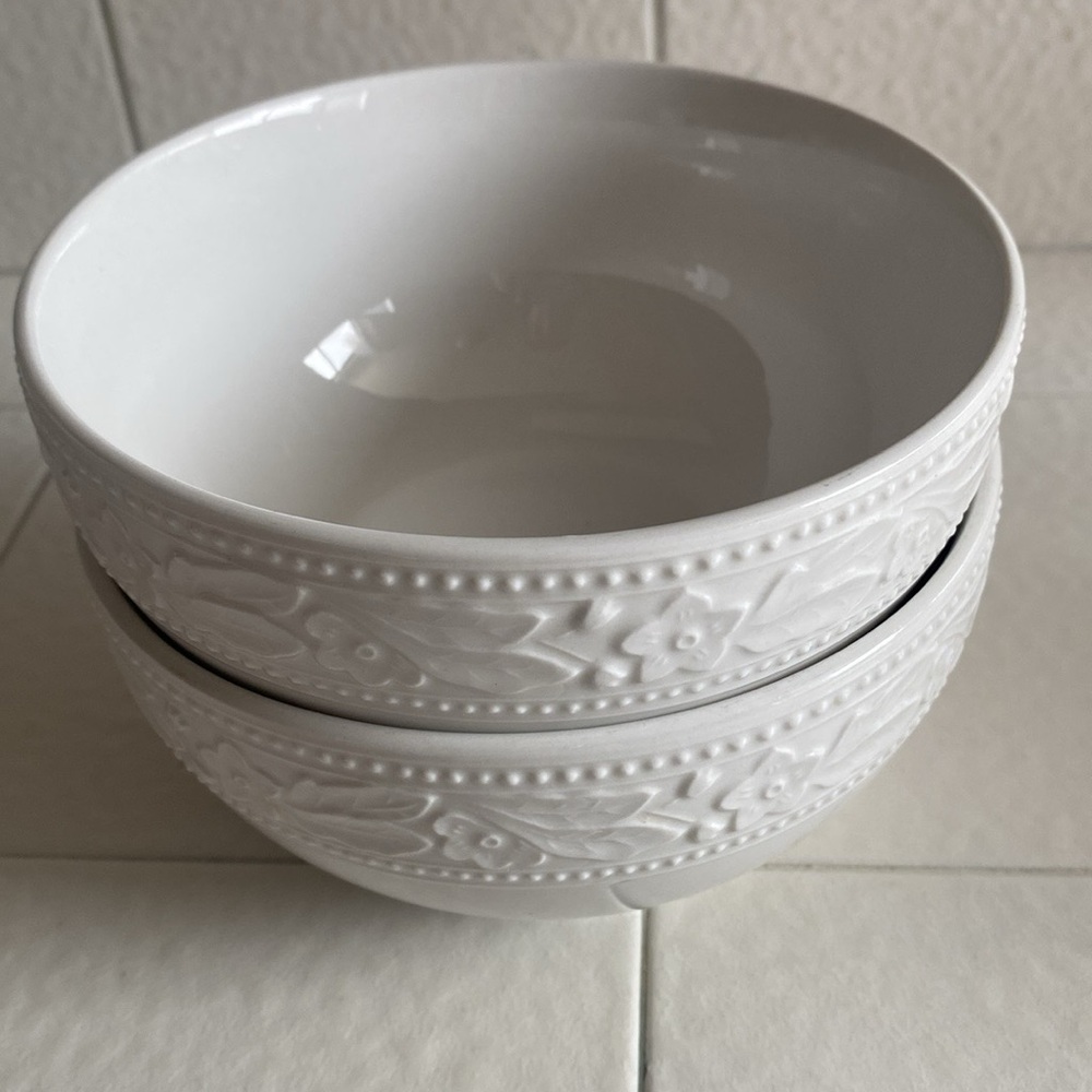 2 Pfaltzgraff Adeline porcelain  Embossed Bowls
